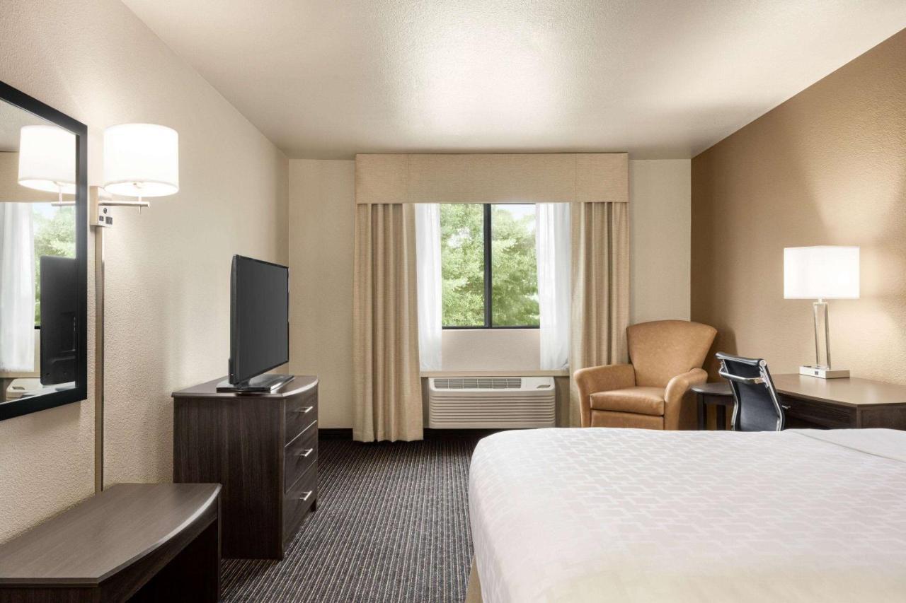 Baymont By Wyndham Hotel 2*