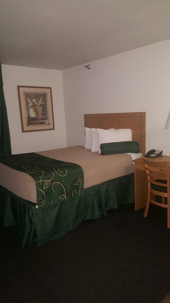 Baymont By Wyndham Hotel Hearne