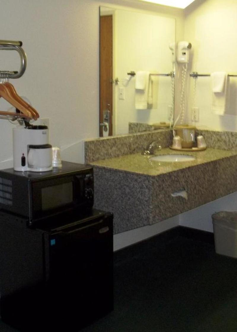 Baymont By Wyndham Hotel Hearne