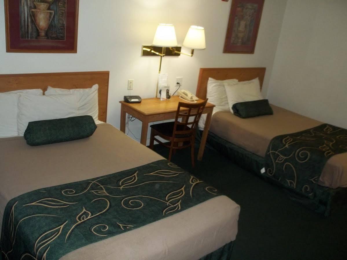 Baymont By Wyndham Hotel 2*